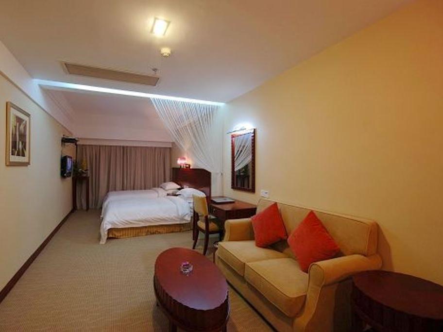 Starway Hotel Silver Zhuhai Exterior photo