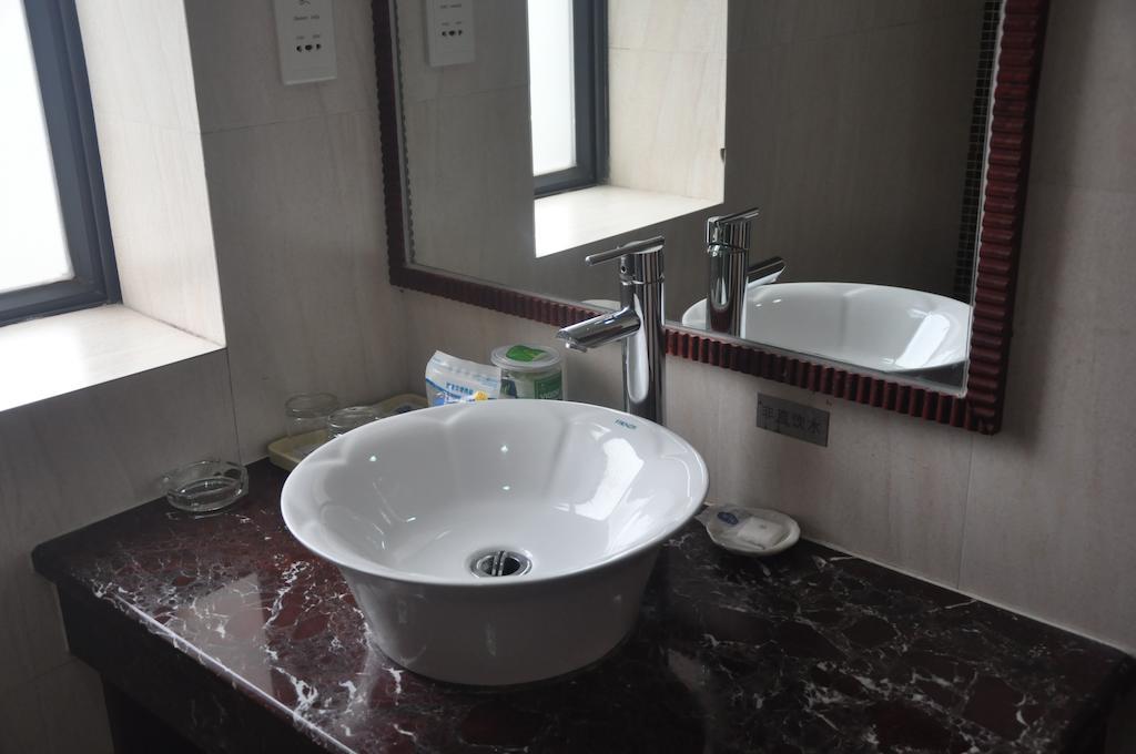 Starway Hotel Silver Zhuhai Room photo